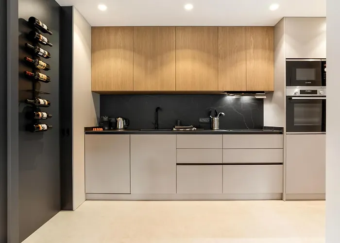 Apartamento Stylish 2br In Estepona, Walk To & Old Town *