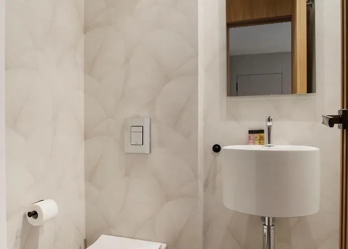 Stylish 2br In Estepona, Walk To & Old Town *