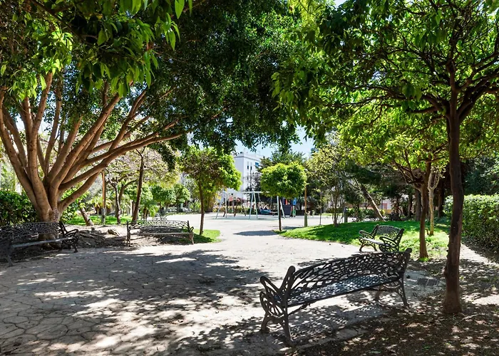 Apartment Stylish 2br In Estepona, Walk To & Old Town