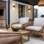 Stylish 2br In Estepona, Walk To & Old Town * Estepona