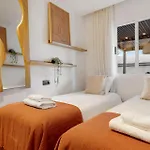 Stylish 2br In Estepona, Walk To & Old Town Apartamento Estepona